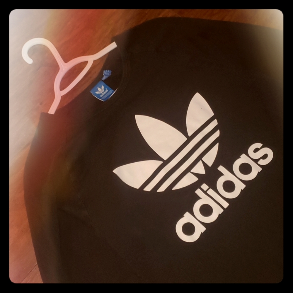 adidas staple piece🖤